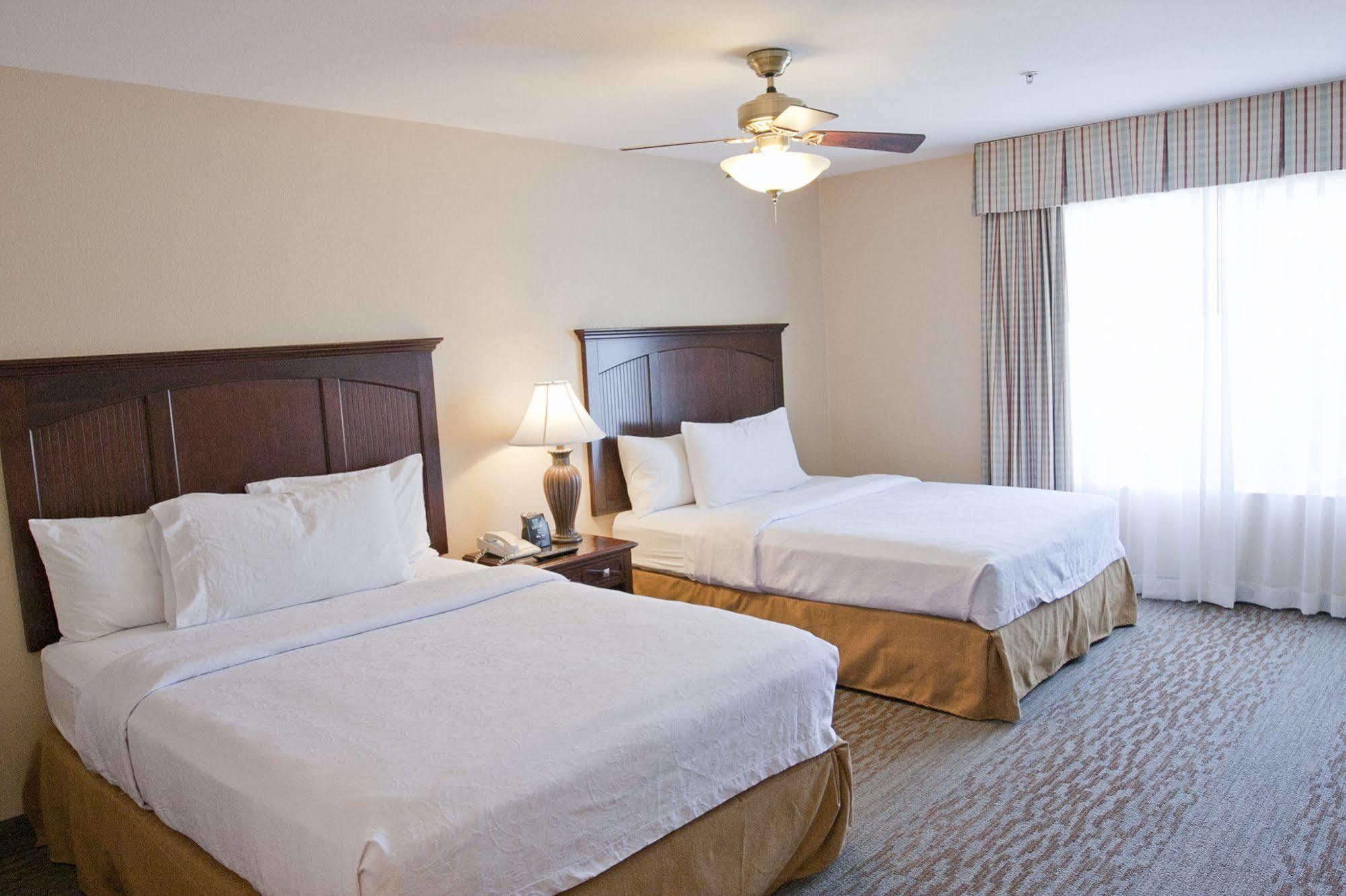 Homewood Suites By Hilton San Diego-Del Mar מראה חיצוני תמונה
